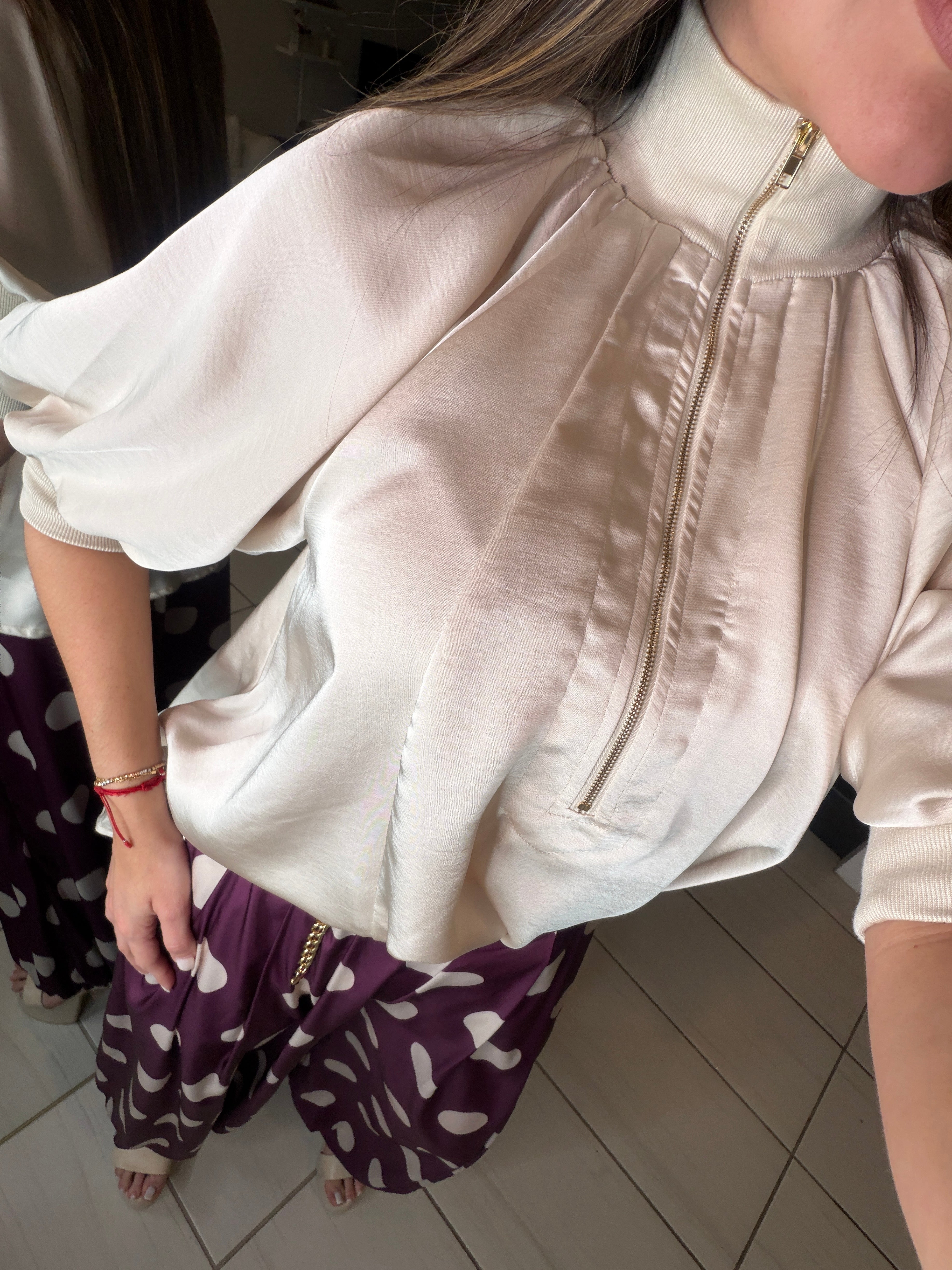 Mock Nek Band Puff Beige Top