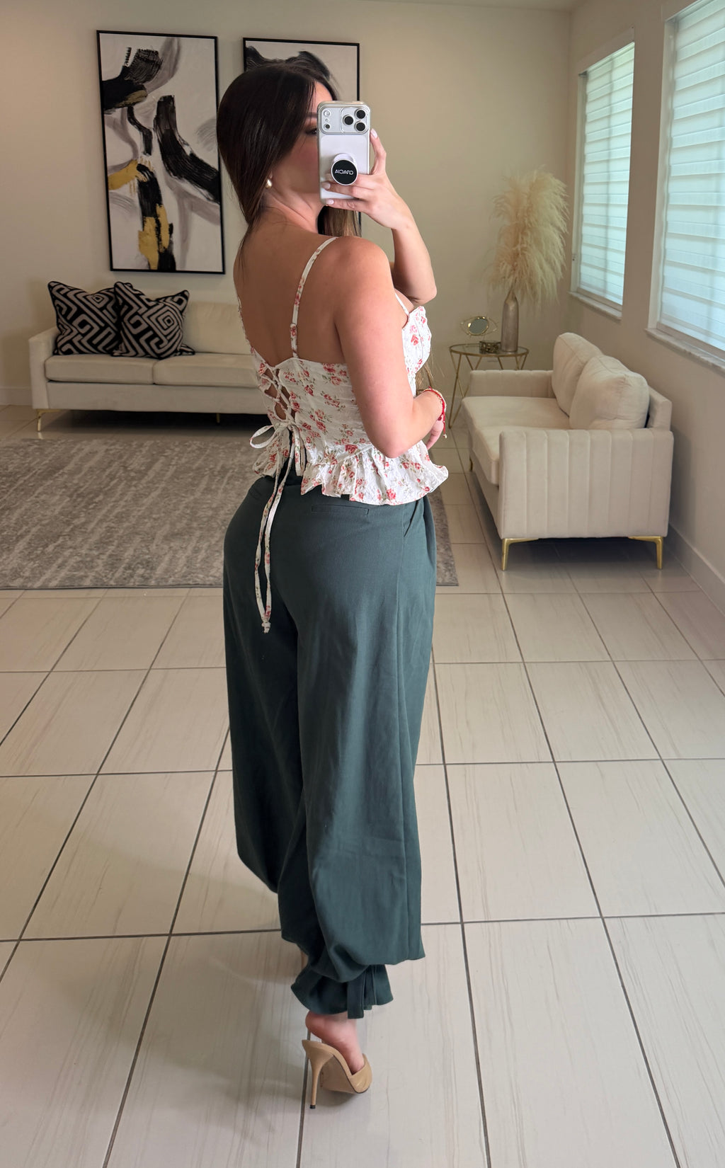 Gravity Flow Balloon Green Pants