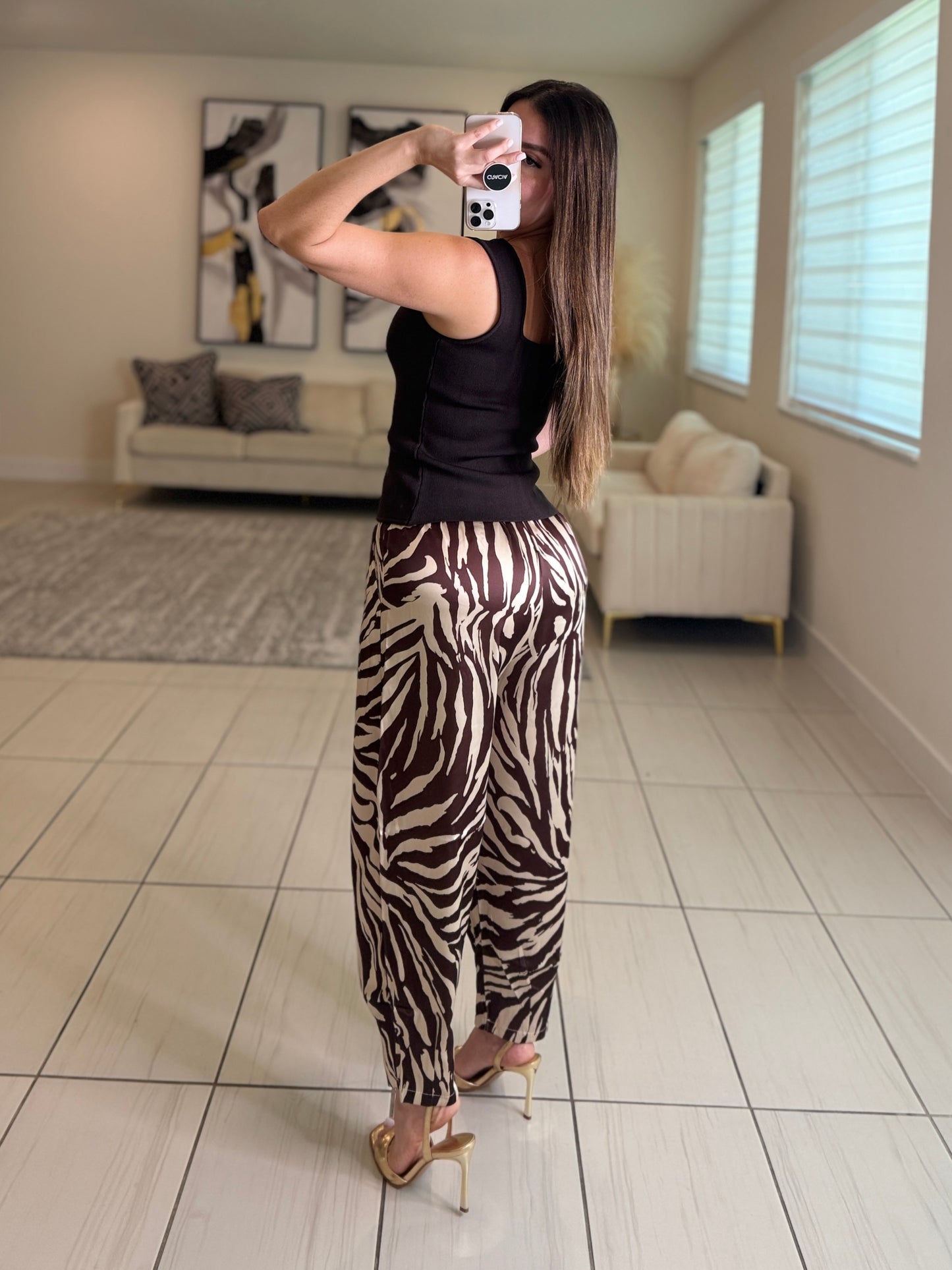 Simplicity Charm Knit Brown Vest