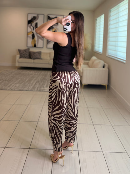 Simplicity Charm Knit Brown Vest