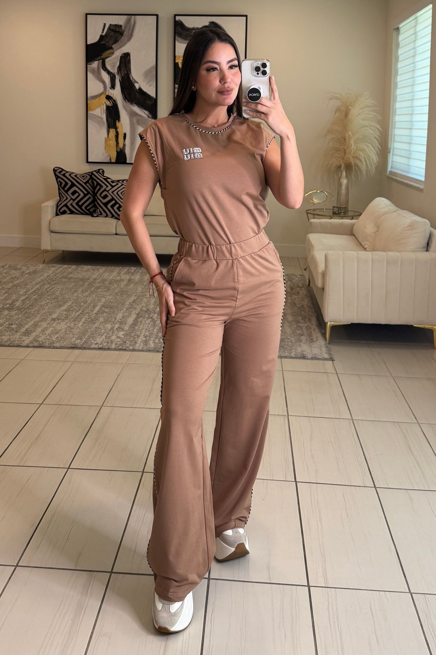 Iconic Muse Khaki Pant Set
