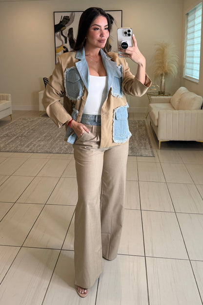 Iconic Contrast abeige and Denim Jacket