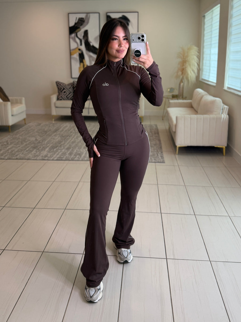 Airbrush Halo Brown Pants Set