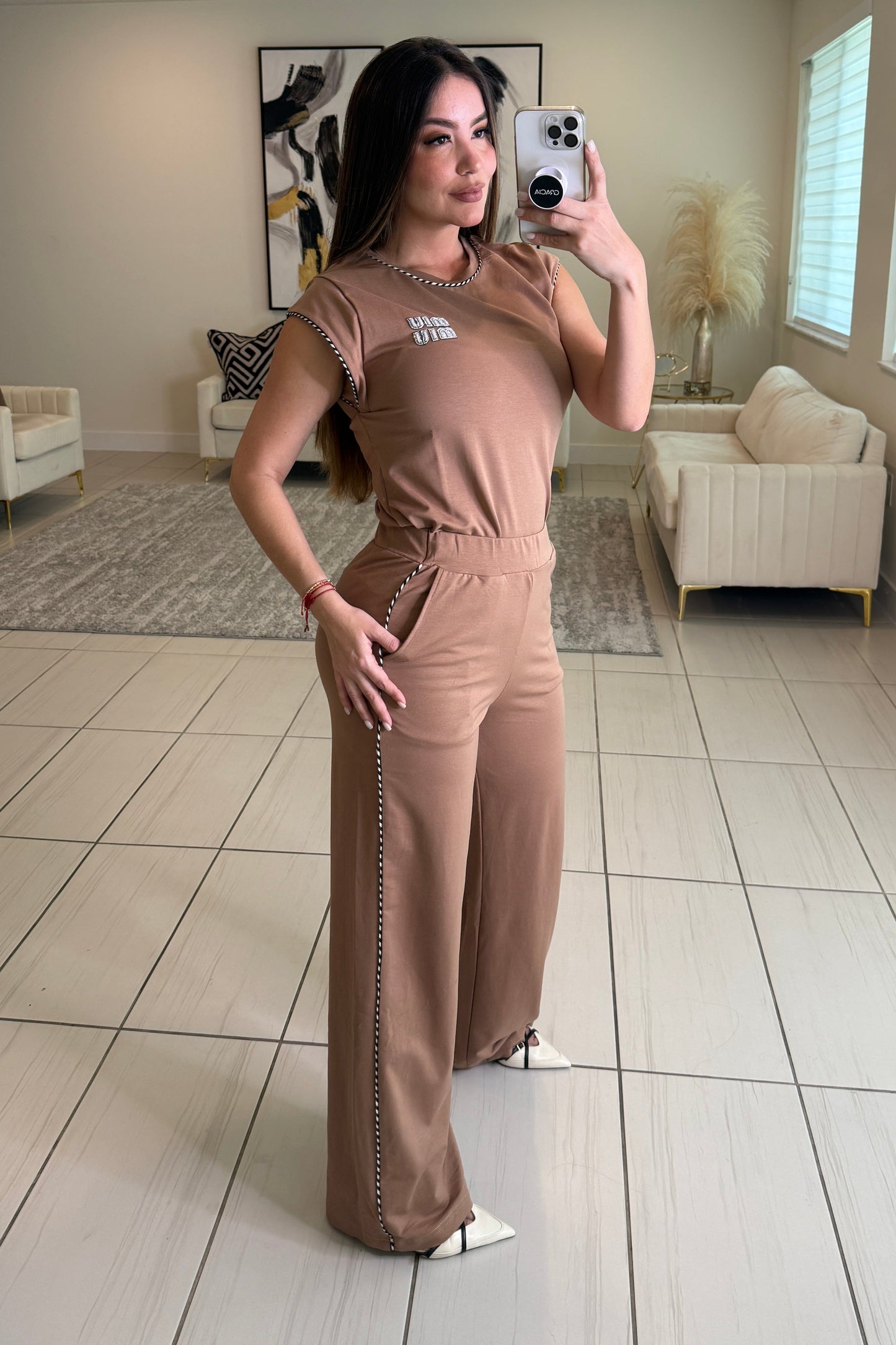 Iconic Muse Khaki Pant Set