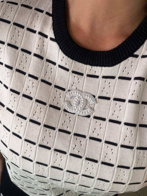 Simplicity Knit Black and White Pant Set