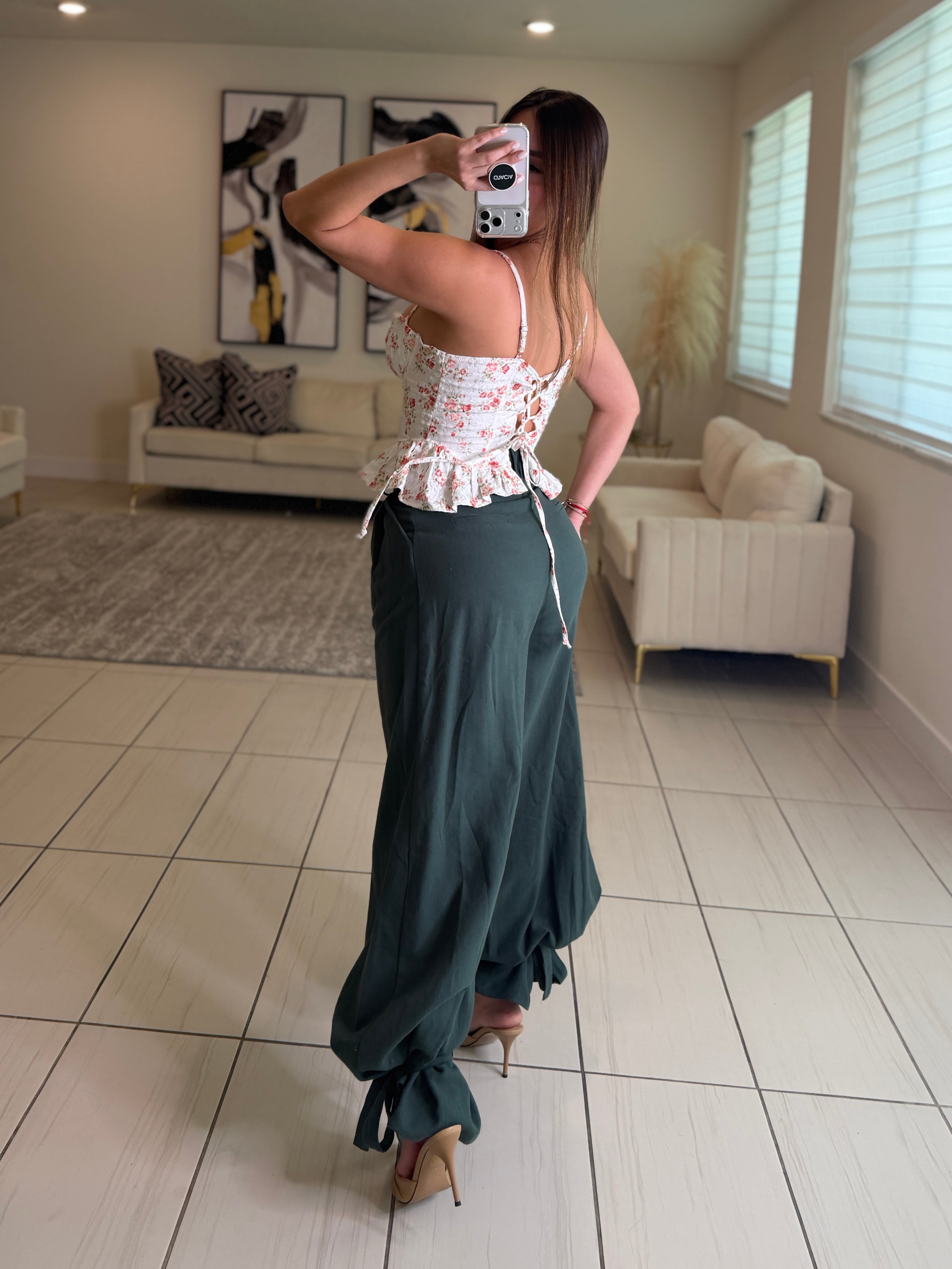 Gravity Flow Balloon Green Pants