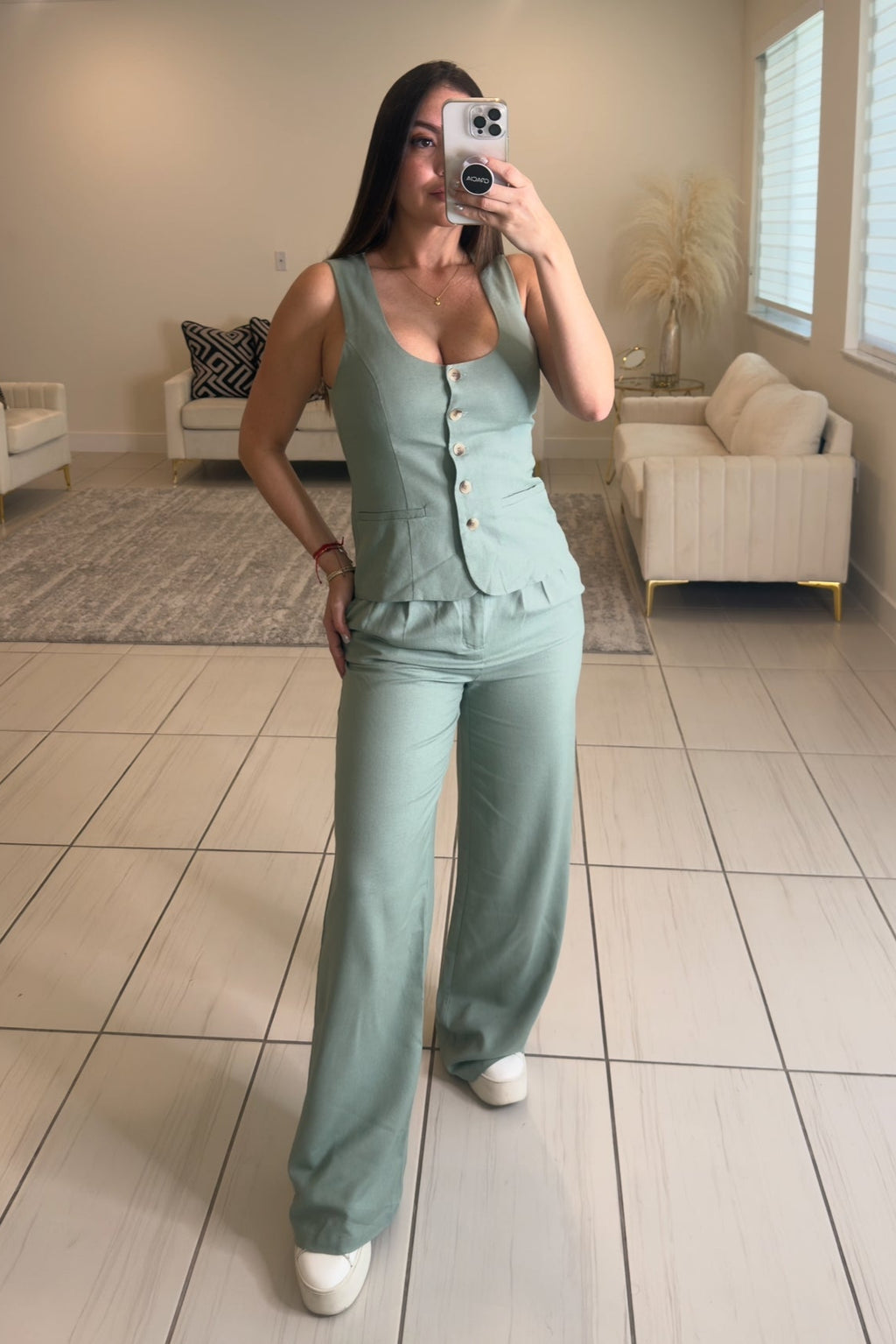 Essence Chic Linen Green Pants Set