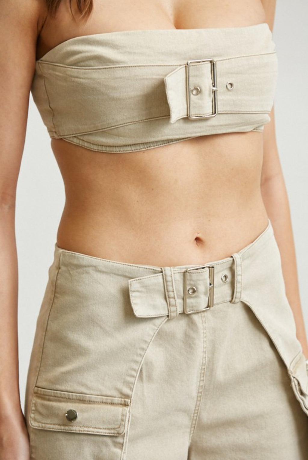 Buckle Motif Denim Cargo Beige Pants Set