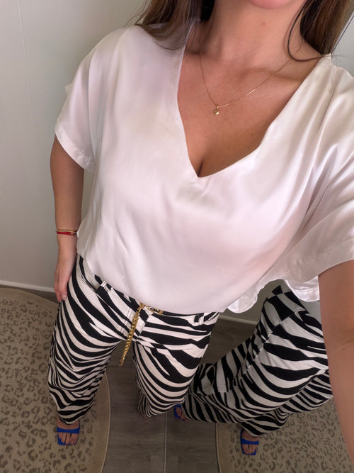 Silky Statement White Top