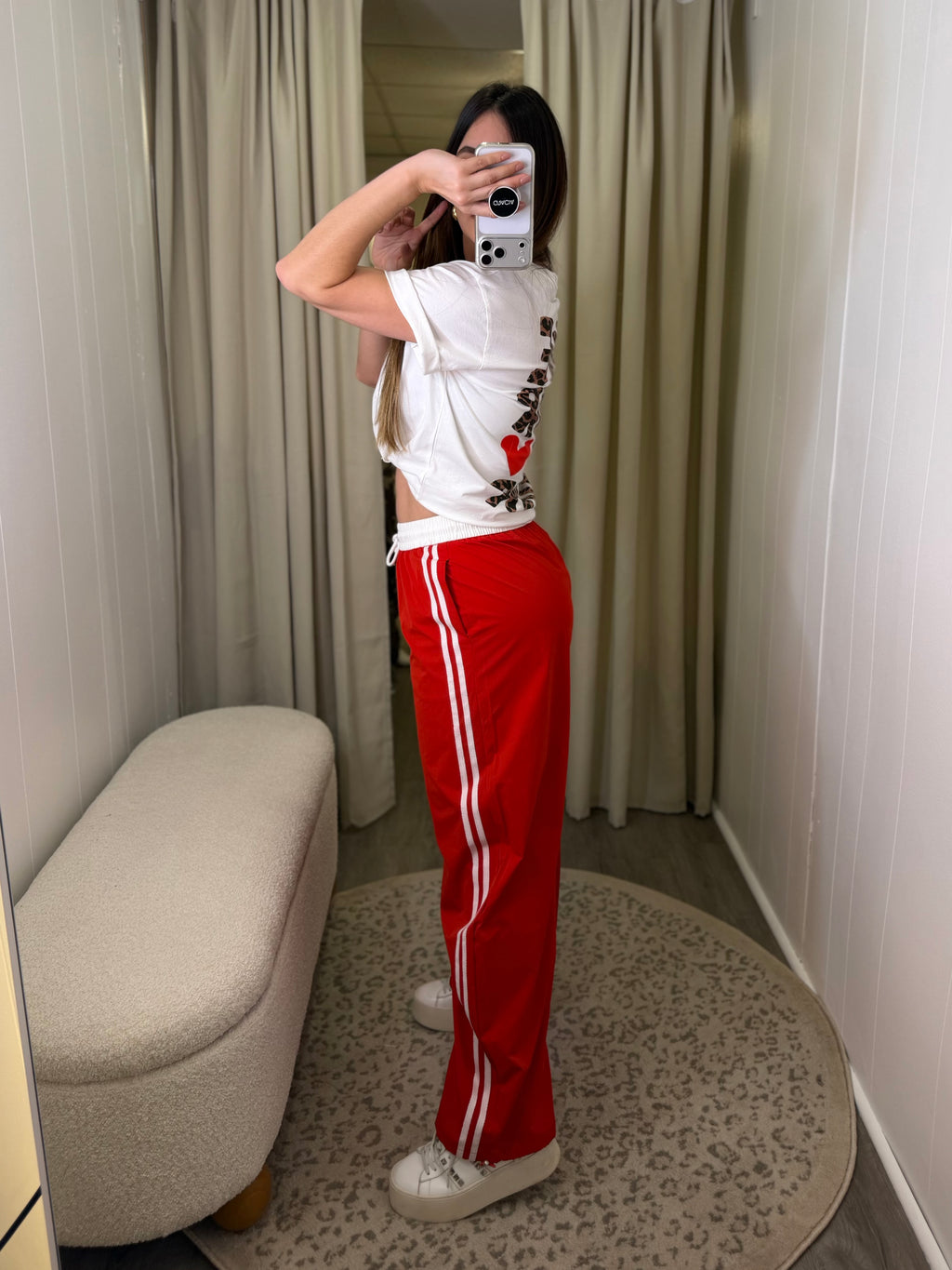 More Amor Por Favor White Tshirt