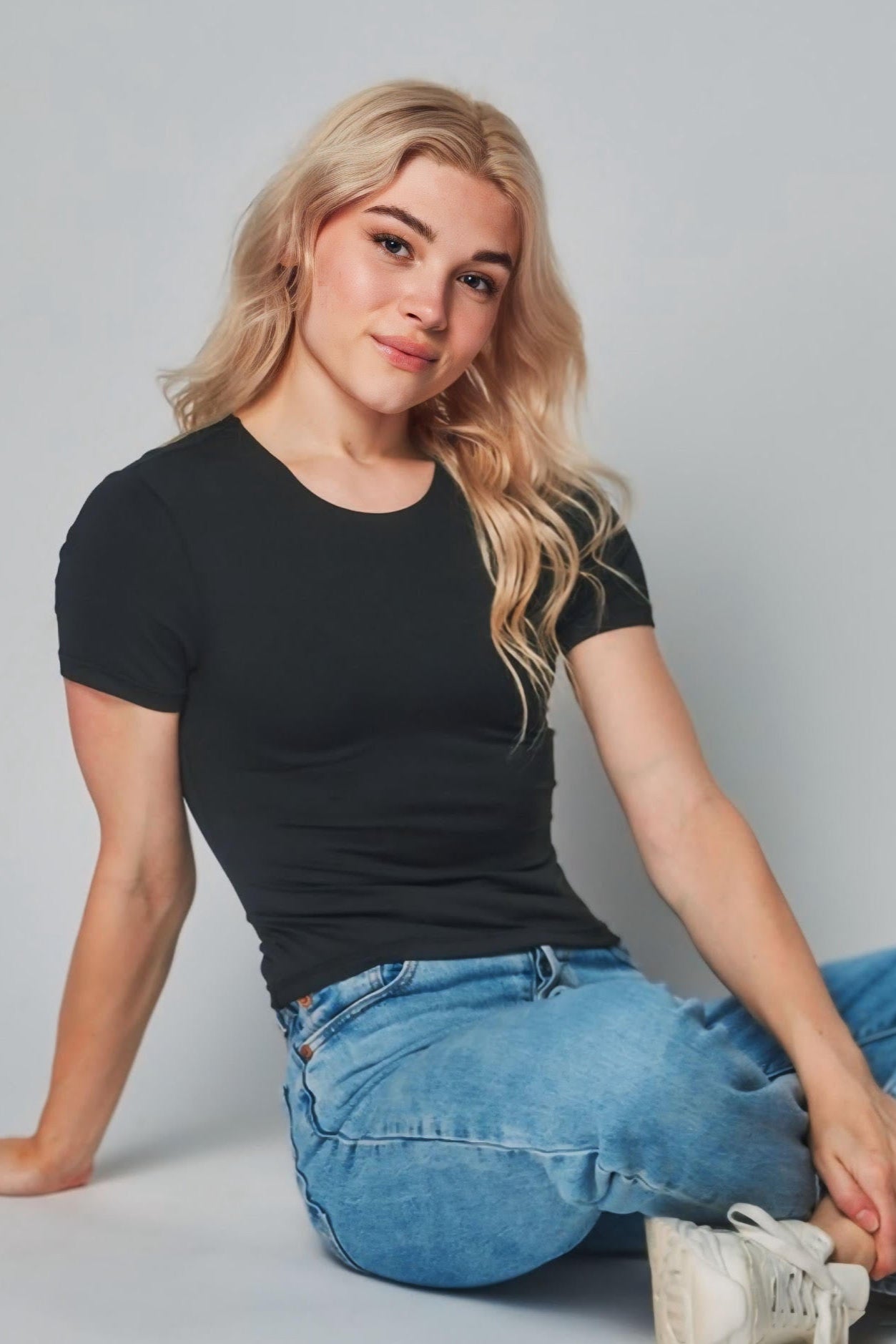 Minimalist Scoop Basic Top
