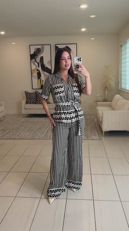 Modern Motion Black Pant Set